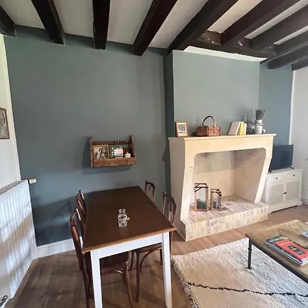 La Maison De La Tour Apremont-sur-Allier Exterior foto